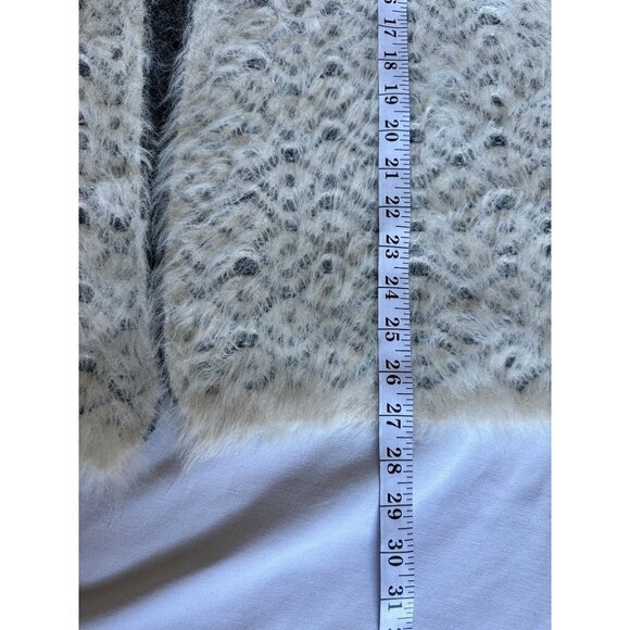 My Beloved Women's Sweater Vest One Size White Black Fuzzy Soft Wool Blend Open - Picture 12 of 12